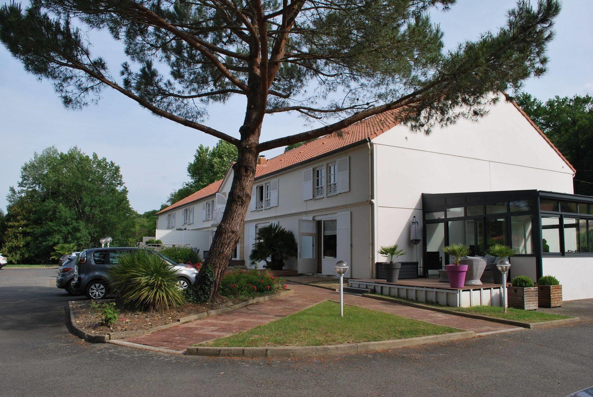 Hotel Le Relais Des Champs Южени-ле-Ба Екстериор снимка
